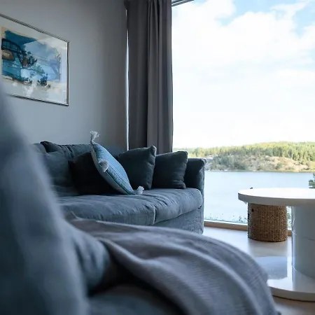 Finland - Seaside Serenity 別荘 *